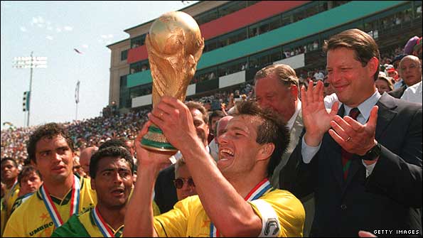 Dunga lifts the World Cup in 1994