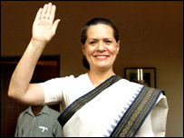 Kongre Partisi başkanı Sonia Gandhi