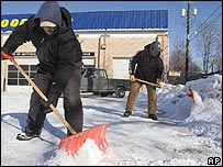 Cảnh dọn tuyết ở Mỹ