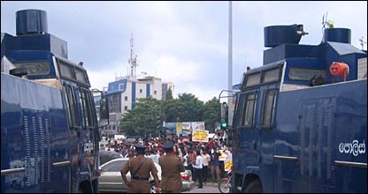 Sri Lanka Police against a protest (Library photo: by Elmo Fernando)