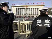 Segurança perto do Congresso Nacional Popular, em Pequim