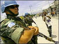 Soldado da ONU no Haiti