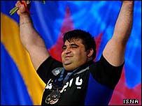 حسين رضا زاده 