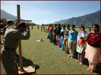 بھرتی اور تربیت کا نظارہ