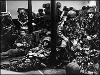The Falklands Conflict, May 1982 © IWM