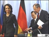 از راست به چپ: سرگئی لاوروف وزير خارجه روسيه، بان کی مون، دبيرکل سازمان ملل و رايس