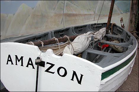 The boat Amazon