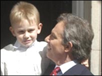 تونی بلر و لئو، پسرش