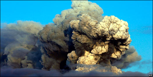 Cenizas del volcán islandés