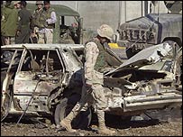 बक़ूबा पुलिस स्टेशन के बाहर बम विस्फोट