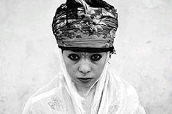 Photograph by Marc Garanger, Femmes Algeriennes (Algerian Women), photograph 1960