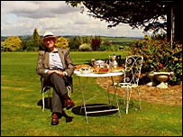 Making the Difference image