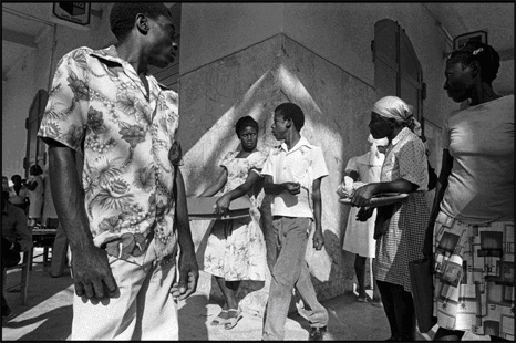 Bruce Gilden Haiti © Magnum Photos