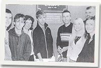 Agor y siop wybodaeth