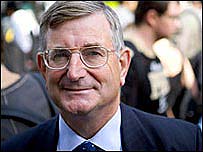 公平入学办公室主任马丁爵士