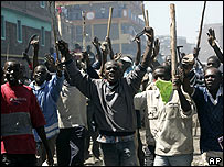 تظاهرکنندگان در زاغه ای در نایروبی