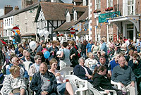 Torfeydd yn mwynhau Gŵyl Rhuthun