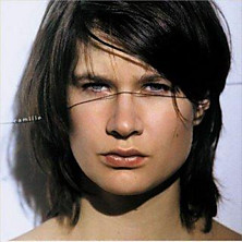 Review of Le Fil Review of Le Fil