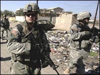 Irak'ta bir ABD askerleri