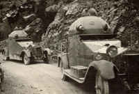 Tanciau allan yng ngogledd Affrica yn ystod yr Ail Ryfel Byd