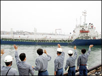 Kuzey Kore'ye yakıt taşıyan tanker