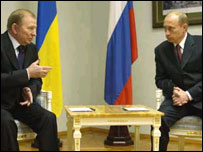 Владімір Путін та Леонід Кучма під час візиту останнього до Москви. Фото УНІАН