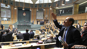 جلسة مجلس النواب اثناء مناقشة القانون