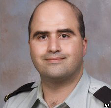 نضال مالك حسن