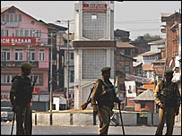 कश्मीर में कर्फ़्यू