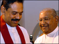 PM Wickramanayake (R) with President Rajapaksa