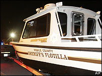 barco em operação de busca