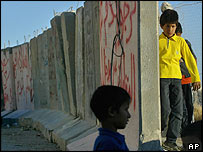 Palestinos querem que ONU adote sanções contra Israel