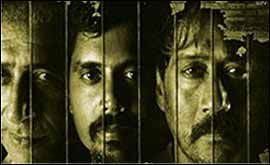 Deewarein main poster 