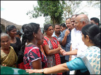 Indian delegation meeting refugees at Menik Farm camp (file photo)