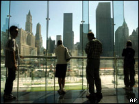 Sonho americano continua atraindo milhares