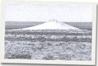 Tŵr Joseph ar y paith rhwng Trelew a Phorth Madryn