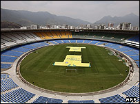 نمای باز استادیوم ماراکانا