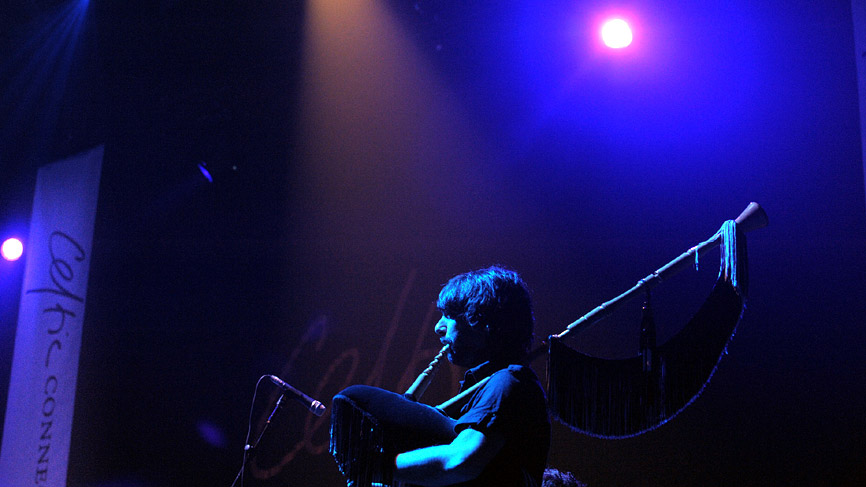 Salsa Celtica live at Glasgow Royal Concert Hall. Photo by Louis Decarlo