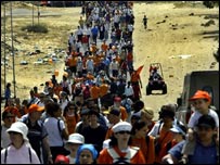 Colonos judeus protestam contra retirada