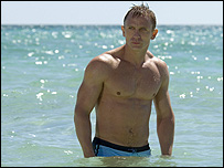 Daniel Craig como James Bond