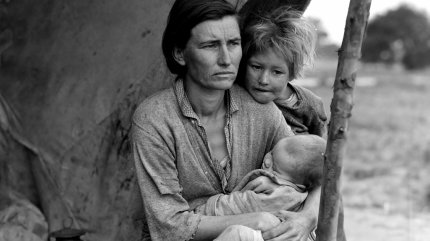 THE AMERICAN FUTURE - A HISTORY