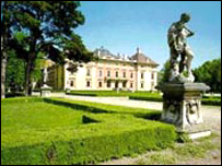 Slavkovský zámek, http://www.brno.cz