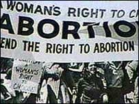 क़ानून के विरोधी 