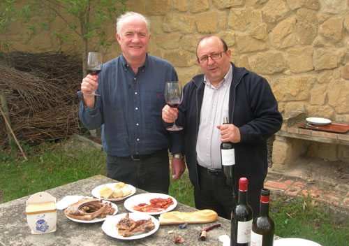 Rick and Miguel sampling chuletillas