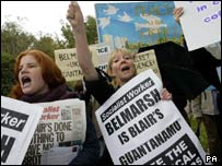 تظاهرات ضد بازداشت 