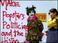 những người biểu tình ở Edinburgh