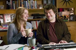 KATE WINSLET and JACK BLACK star as Iris and Miles in THE HOLIDAY. Photo Credit: Zade Rosenthal. Copyright: © 2006 Universal Studios