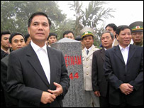 Thứ trưởng Ngoại giao Vũ Dũng trong lễ kỷ niệm hoàn thành cắm mốc tại Lào Cai