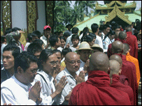 लोकतंत्र समर्थक