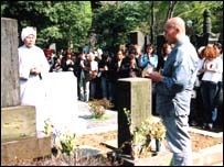 Trần Đông Phong tự tử ngày 2.05.1908